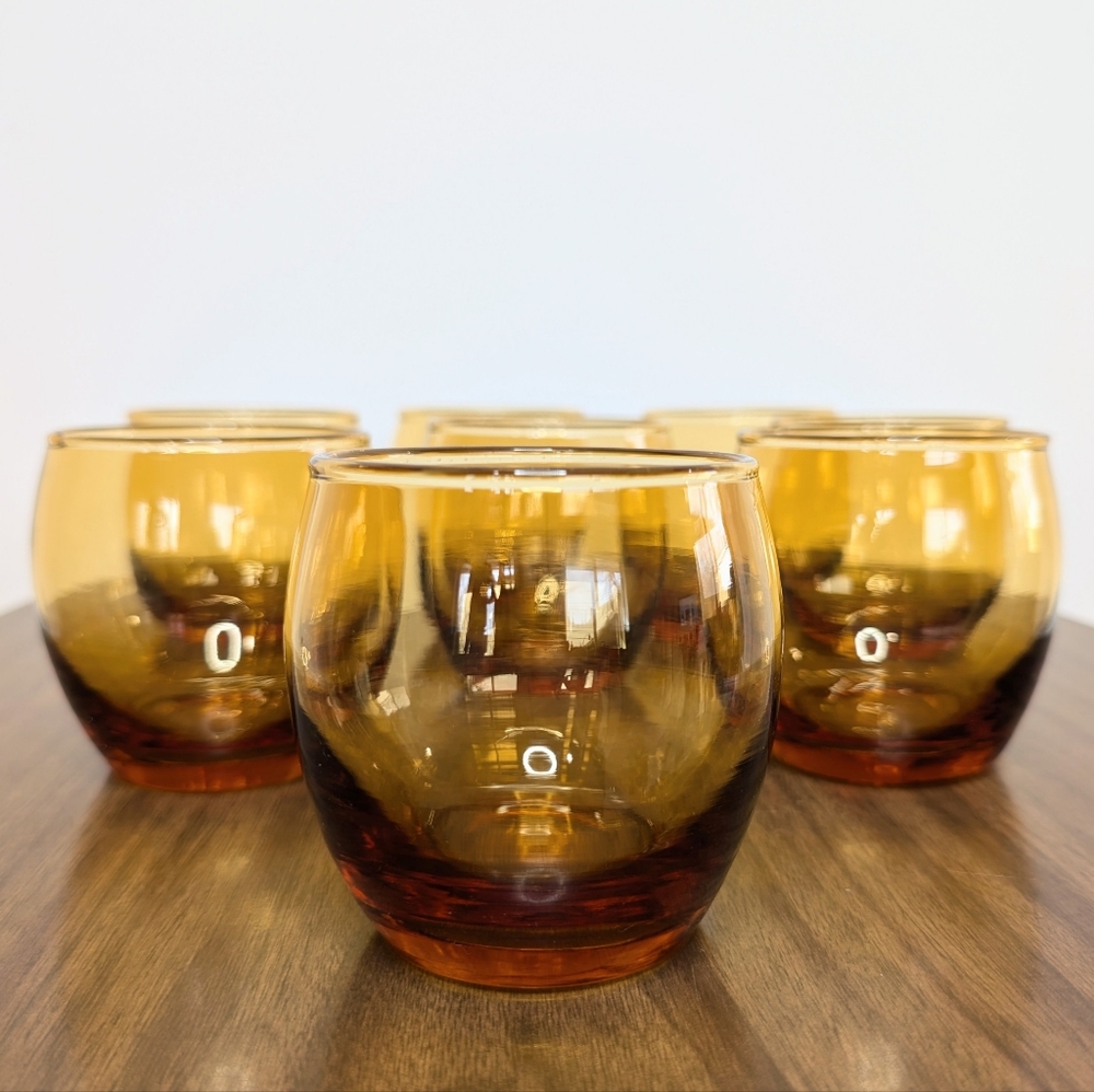Set Of 8 Vintage 60s 70s MCM Amber Color Roly Poly Glasses Whiskey Stemless Wine